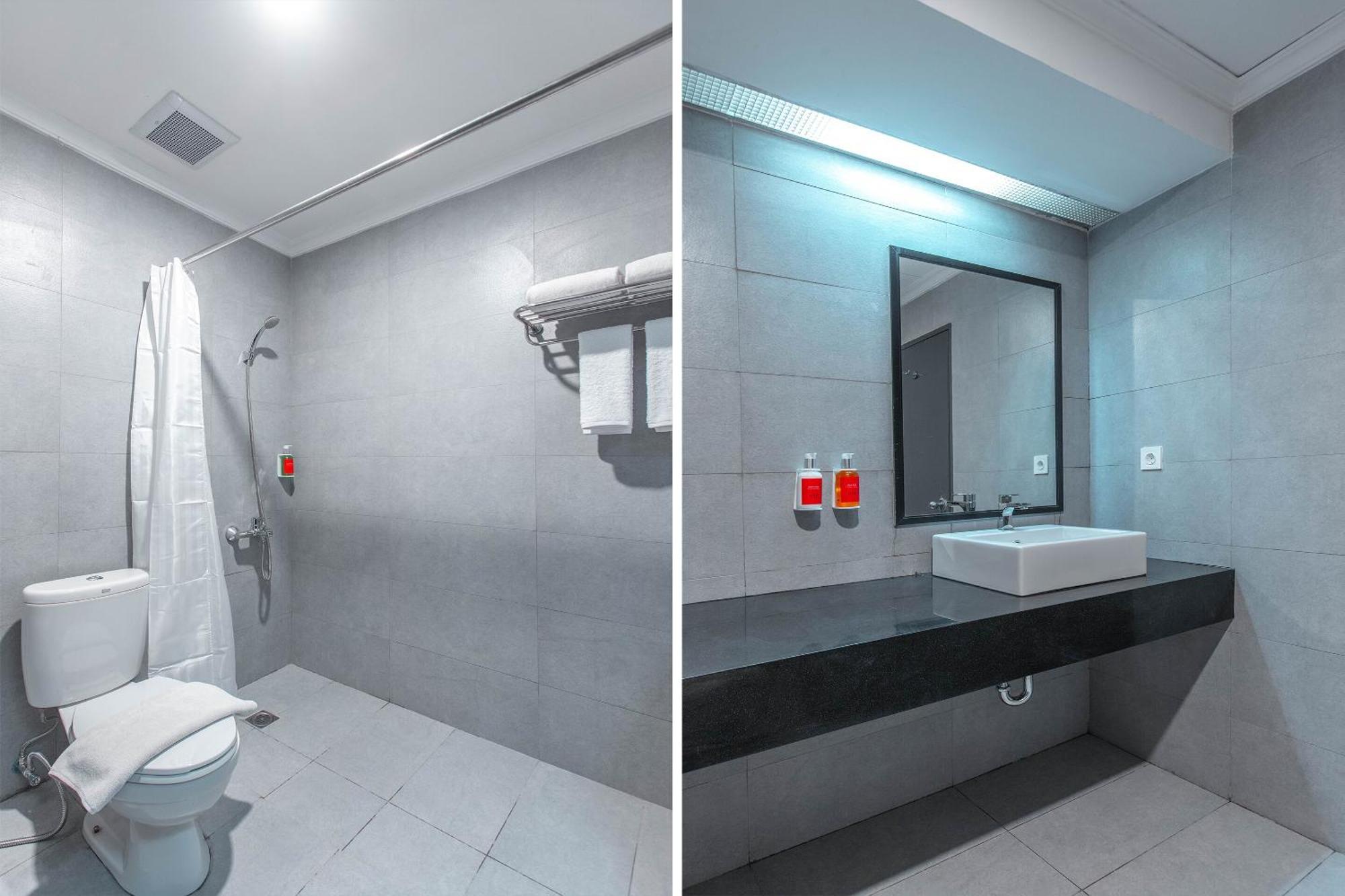 Super Oyo Townhouse 1 Hotel Salemba Jakarta Eksteriør billede